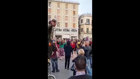 03/05/2021 LECCE, ITALY - I VERI RIVOLUZIONARI SONO GLI ARTISTI