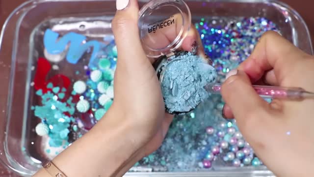 Mixing"PEPSI" Eyeshadow and Makeup,parts,glitter Into Slime!Satisfying Slime Video!★ASMR★