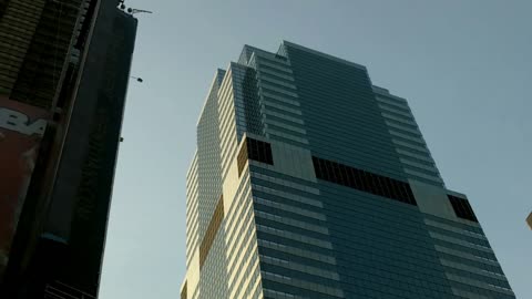 New York, Arriving In New York - Skyscrapers and Times Square