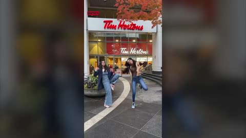 Tindia Hortons "Doing The Dirty" (True Story, Funny Song)