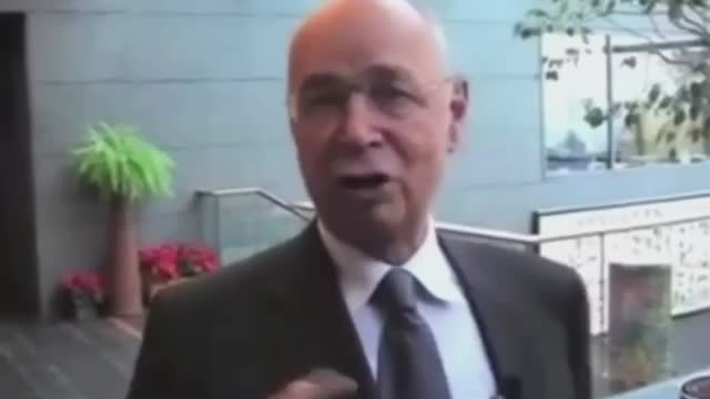 KLAUS CERDO PUTO SCHWAB