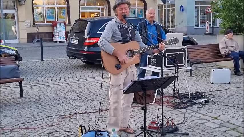 MICHAEL PRITZKE - Wir Sind Alle Hirngewaschen - KAMENZ, Markt, 13 05 2022, Kundgebung