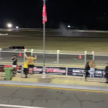 Nissan Stagea Drag Race