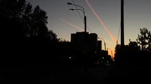 Russia: Air Defense System activate in Saint Petersburg.