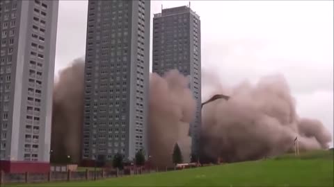 Demolition by explosion, the perfect job