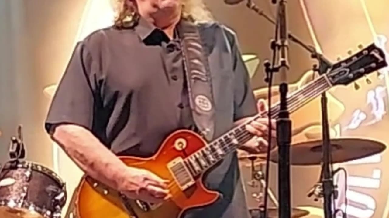 Warren Haynes (Gov't Mule) - LIVE @ 420Fest (Short 5)