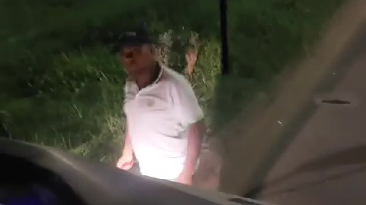 Video: Taxista rompe retrovisor de un bus articulado de Transcaribe