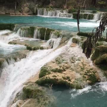 El Meco waterfall in La Huasteca Potosina