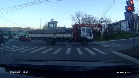 Truck Breaks and Pulls Traffic Lights Down