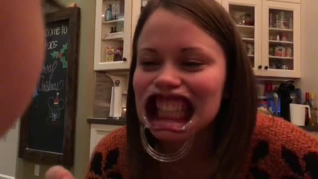 Funny mouthpiece challenge game is totally ridiculous