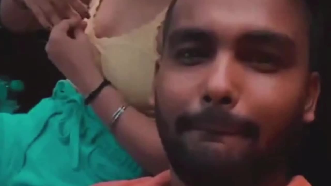 इतना सच भी नहीं बोलना था 😂😂👌#shorts #funnyshorts #youtubeshorts #comedyvideo #viral #viralshortvideo