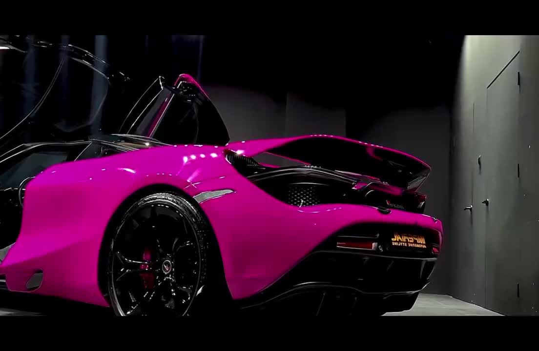 The latest McLaren 720S modified color matching
