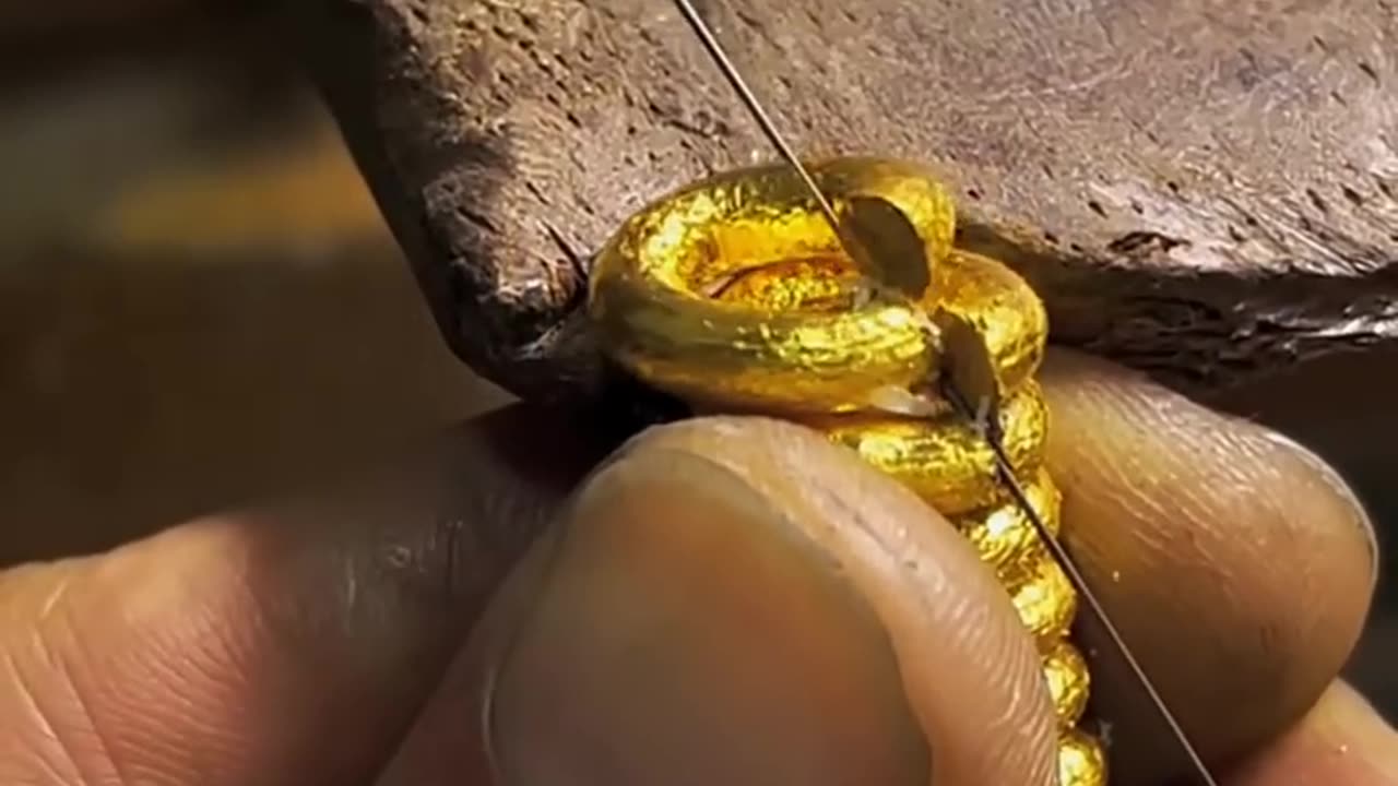 Making a 24k golden chain#virel#trending#sorts#sort#sortsvideos#sortvideo#new