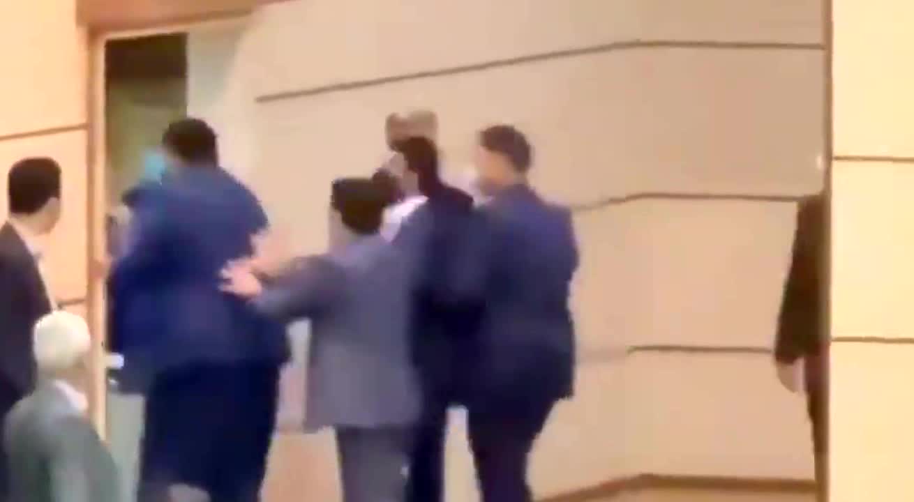 Iranian provincial governor gets a slap in the face at his inauguration