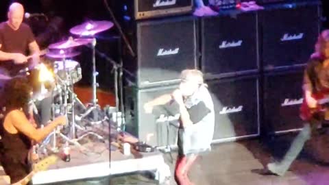 JR Great White "Can't Shake It"