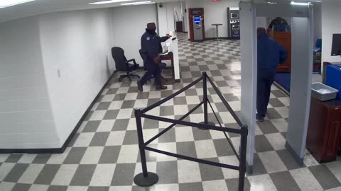 6135RHOBG3G3L8ScreeningArea8_2021-01-06_06h40min01s323ms.mp4