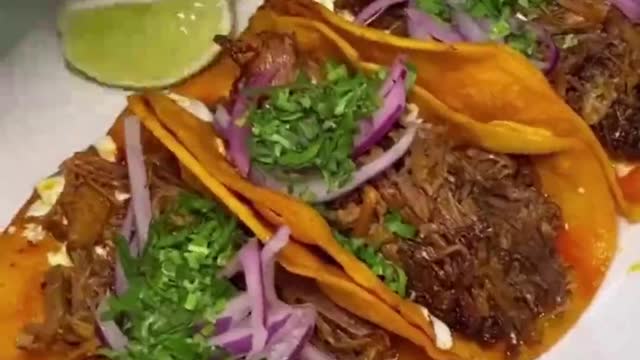 Have you ever seen a taco with so much meat