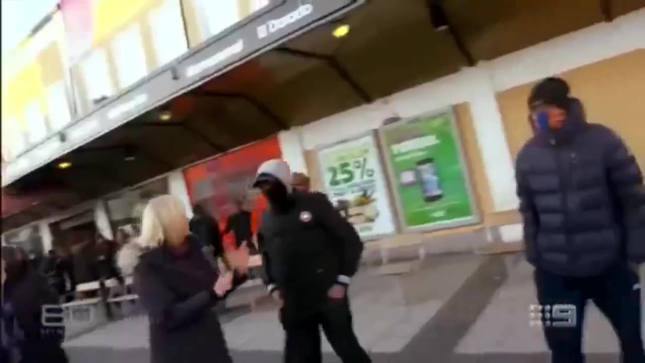 The 60 Minutes journalists went to Sweden were attacked and chased away by diversity itself.