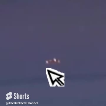 tu#turkey Red lights over the sea explained - see Full show and wide screen 2024