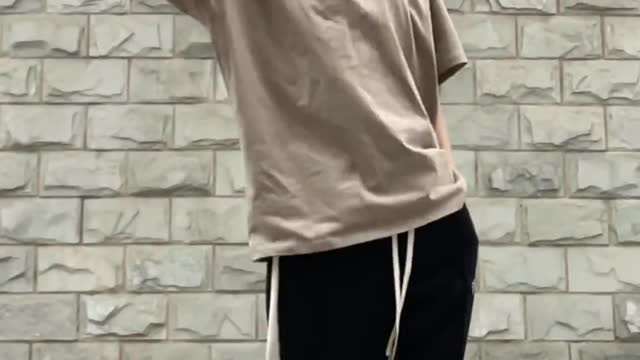 Yang Qianxi Yi to dance