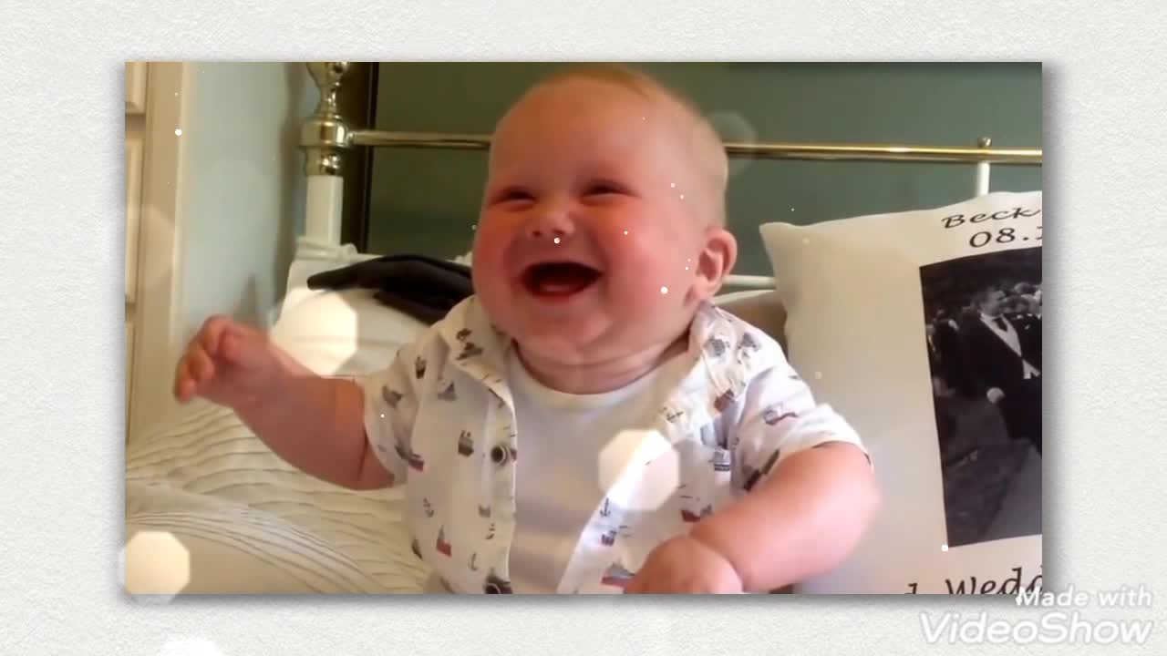 Baby laughing and chuckling😅😍😅😍😅😍😅30Mveiws