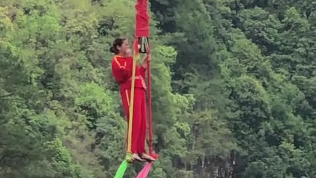 Bungee Jumping