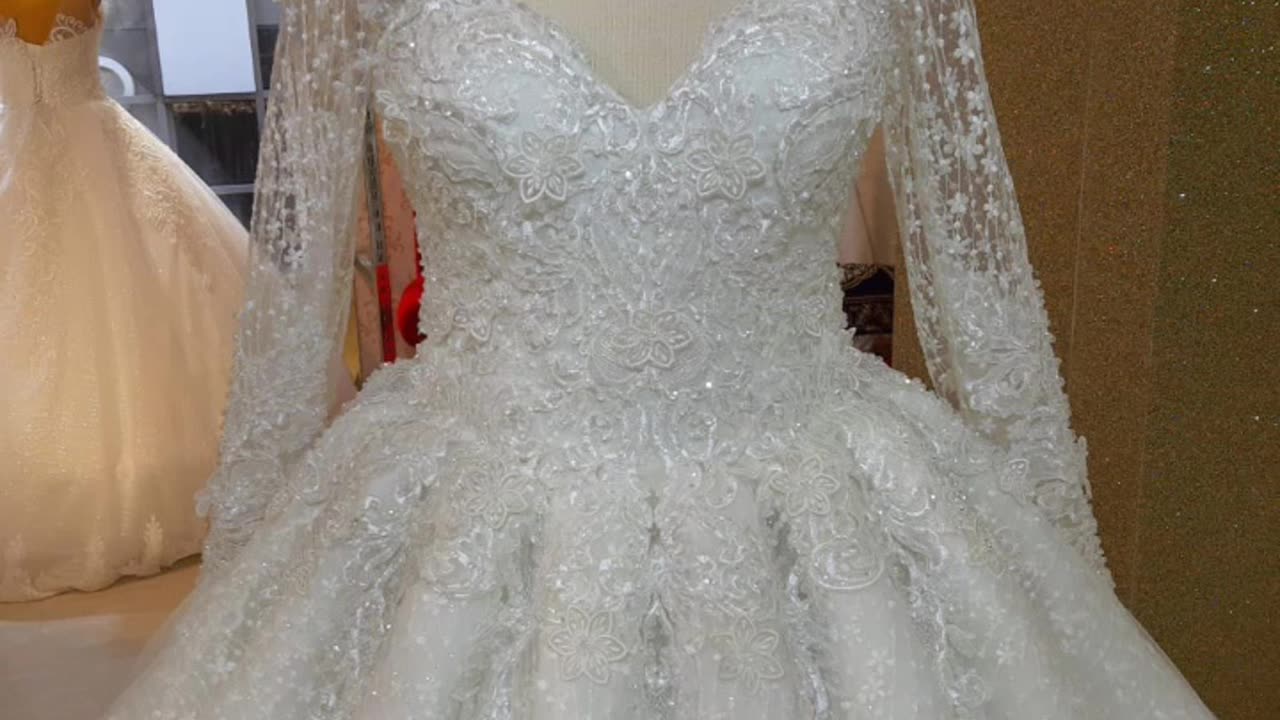 Wedding dress