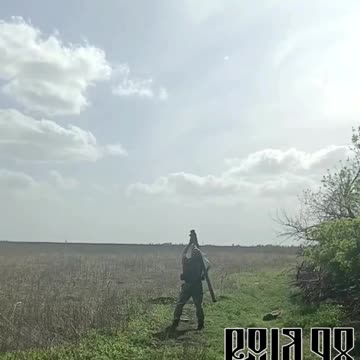 VDV Soldier Shoots Down a Ukrainian Leleka-100 Drone with a MANPADS