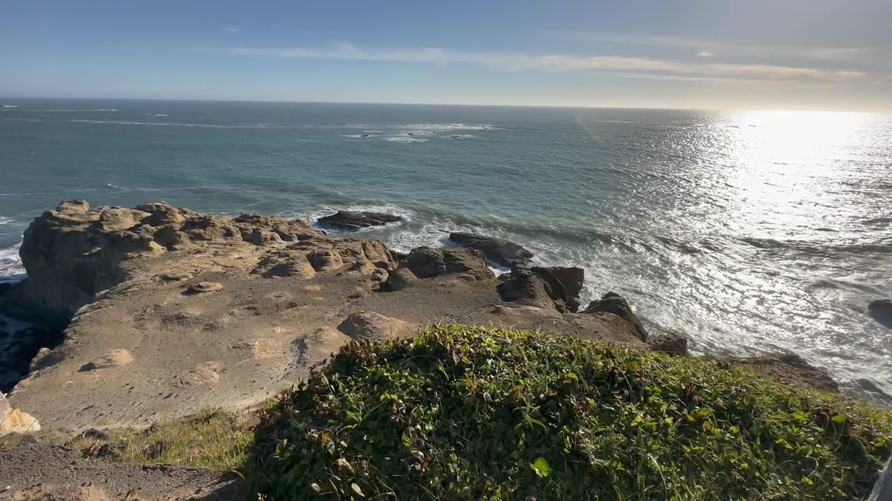 Devils Punchbowl State Natural Area Other side Oregon #6