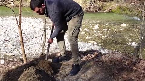 Delicious Way to Cook Lamb in the Ground 😃🍖Taste Life