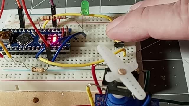 360 degree servo with continuous potentiometer