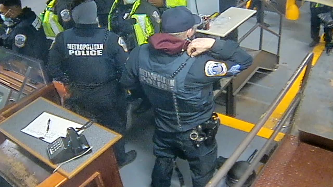 3205LHOBBACStLoadingDock_2021-01-06_19h43min45s427ms.mp4