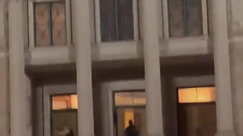 Protesters attempt to storm the capital in Arizona