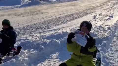 Canadian children also participate in the Freedom Convoy
