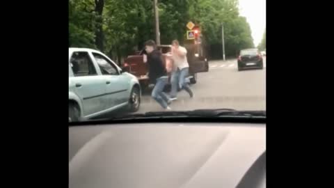 Crazy road rage 😲😲😲#dashcam
