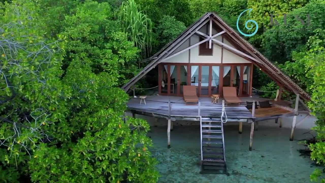 MIND BLOW ISLAND I'VE EVER SEEN INDONESIA MOST..........