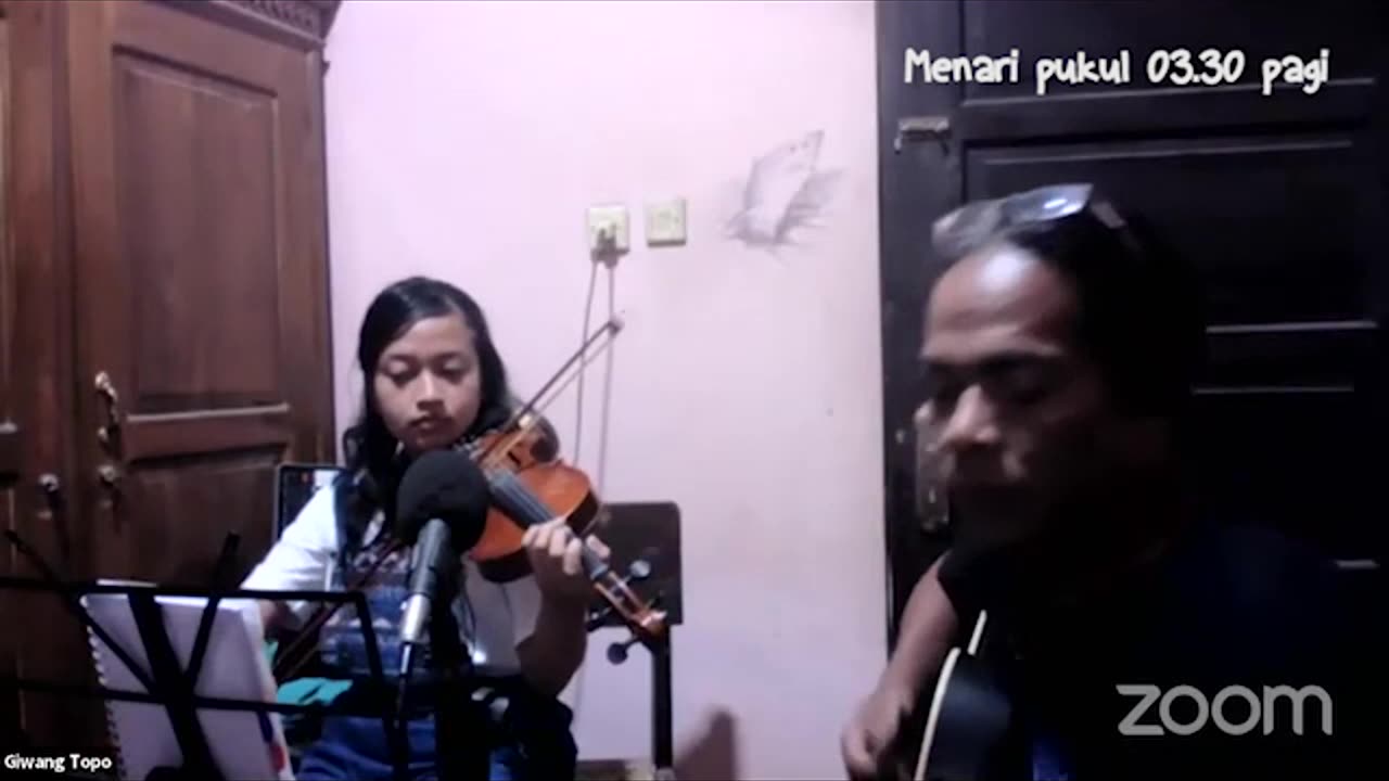 Menari Pukul 03.30 Pagi