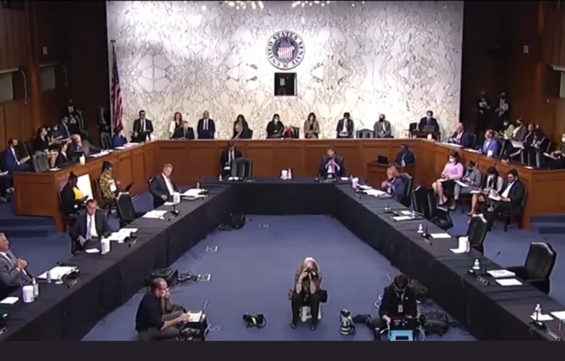 Arrogantie en totalitarisme: een staaltje stralende oppositie!