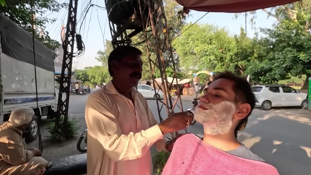 Reality of Pakistan/Hospitality.