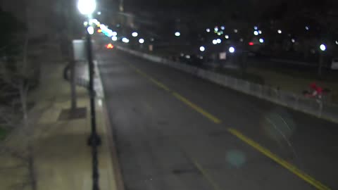 0936RHOB00IndepAveSWEastofTaxi_2021-01-06_04h40min01s167ms.mp4