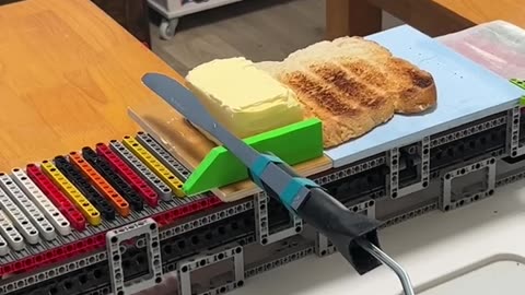 Automatic Butter spreader