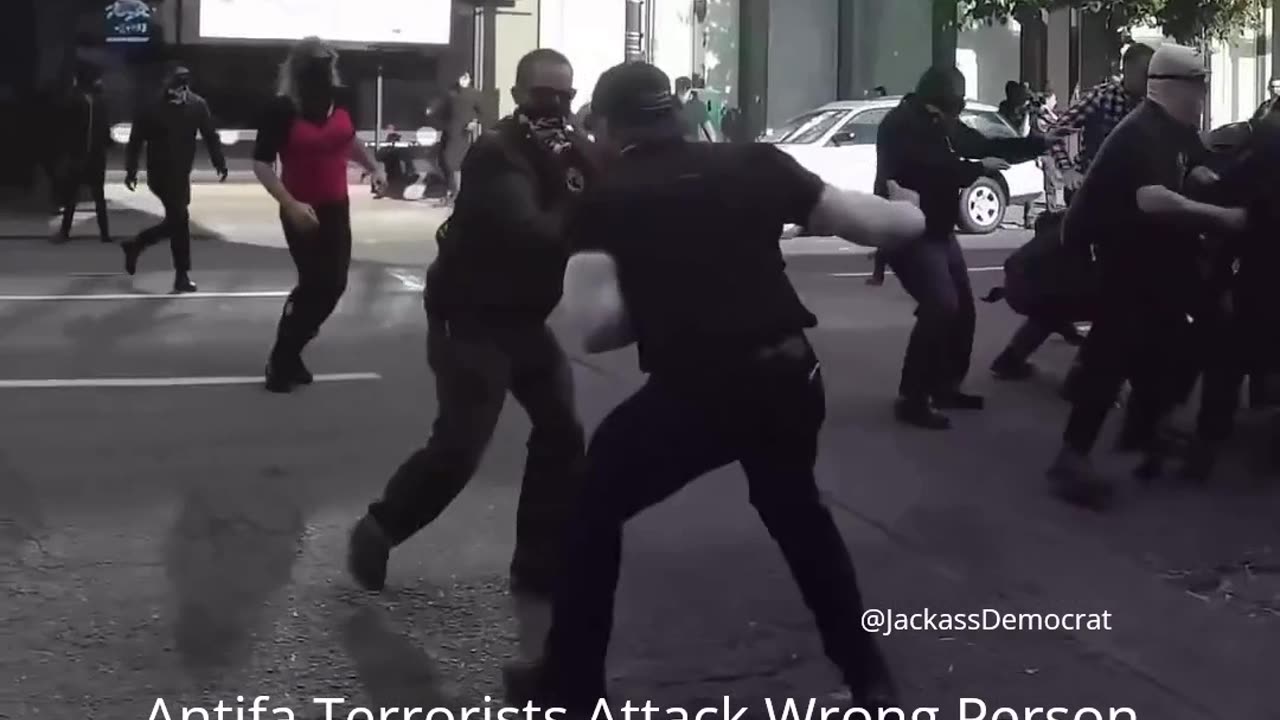 Antifa Terrorists Attack Wrong Person