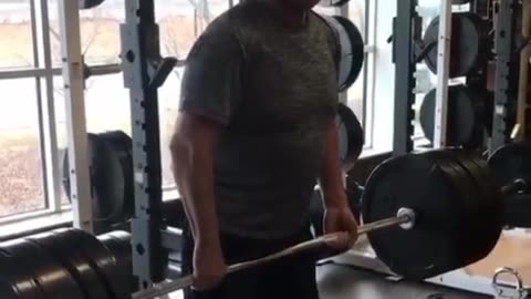 Ric Flair deadlifting like he's still in his prime