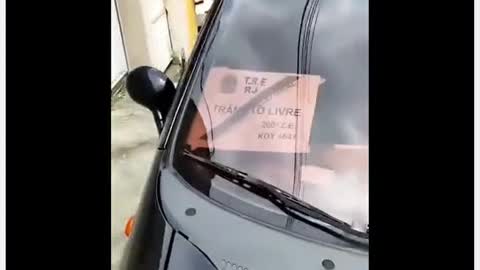 Propaganda eleitoral em carro oficial TRE/RJ