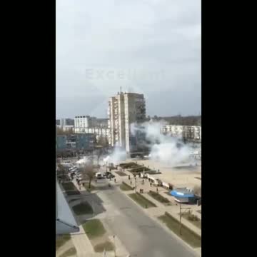 Enerhodar right now. Russians opened fire on civilians.