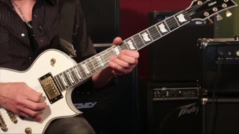 Easy Blues and Rock Licks You Can Use - Joey Tafolla