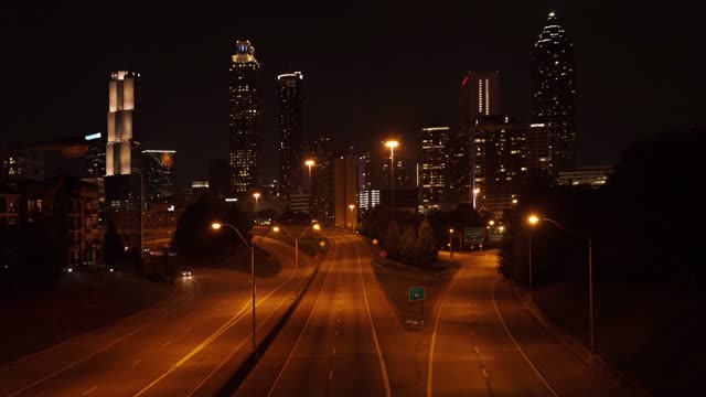 Crazy Time Lapse Video Footage Of a City Highway's Traffic At Night