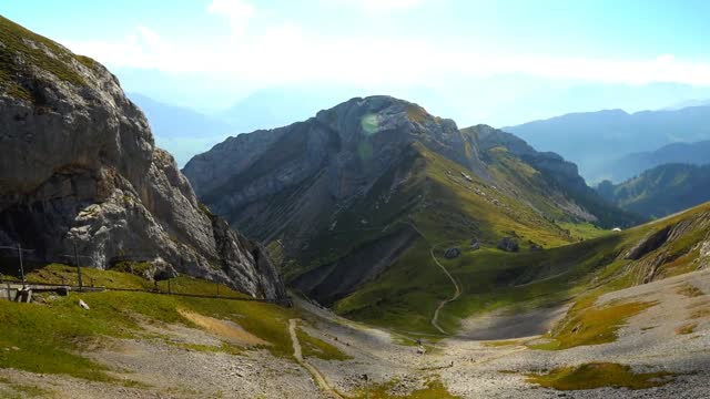 Beautiful mountain, and this spectacular view!