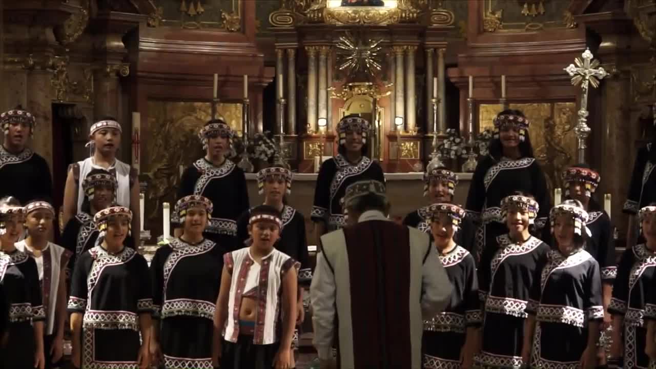 "Kipahpah ima" by Vox Nativa at St. Peter's Church Vienna