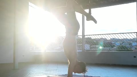 Yoga ao fim de tarde.